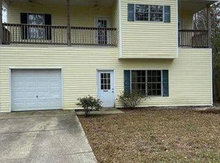 4111 7th St, Bay Saint Louis, MS 39520