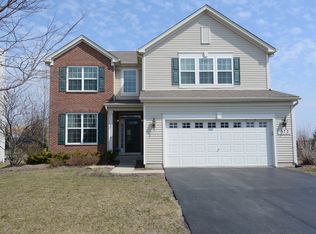 372 Jackson Ct, Gilberts, IL 60136