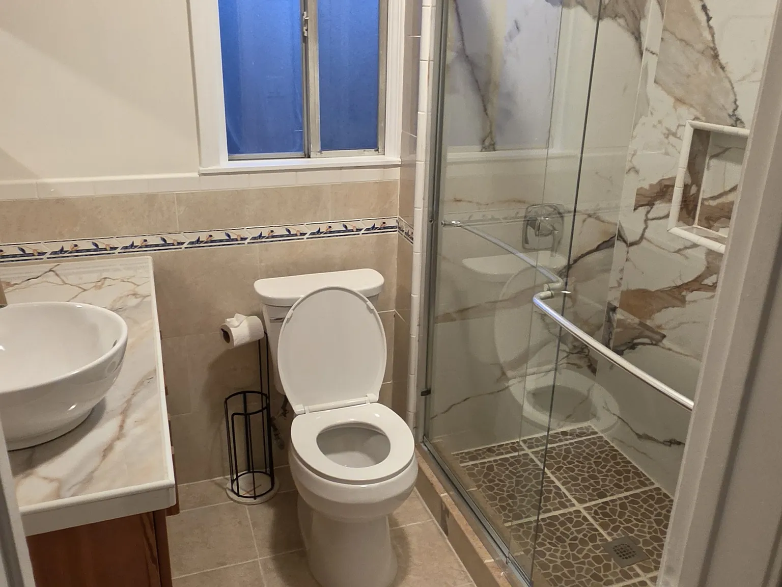 2 bed, $2,950 — Photo 4
