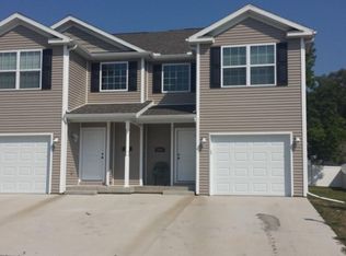 300 William St #306, Washington, IL 61571