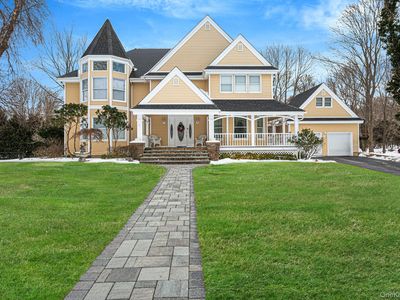 3 Moss Creek Lane, East Patchogue, NY, 11772