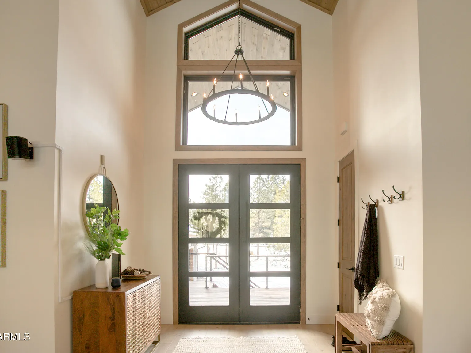 4 bed, 3.5 bath, 2761 sqft, $6,000 — Photo 4