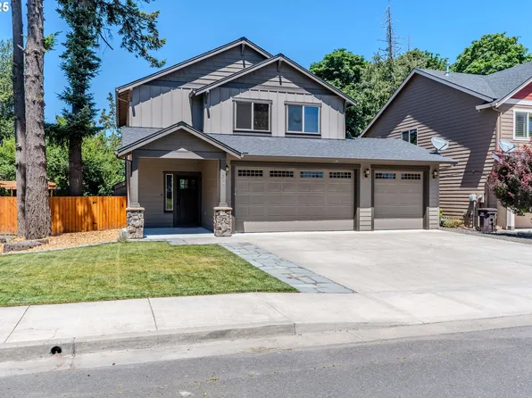 529 Depot St, Fairview, OR 97024