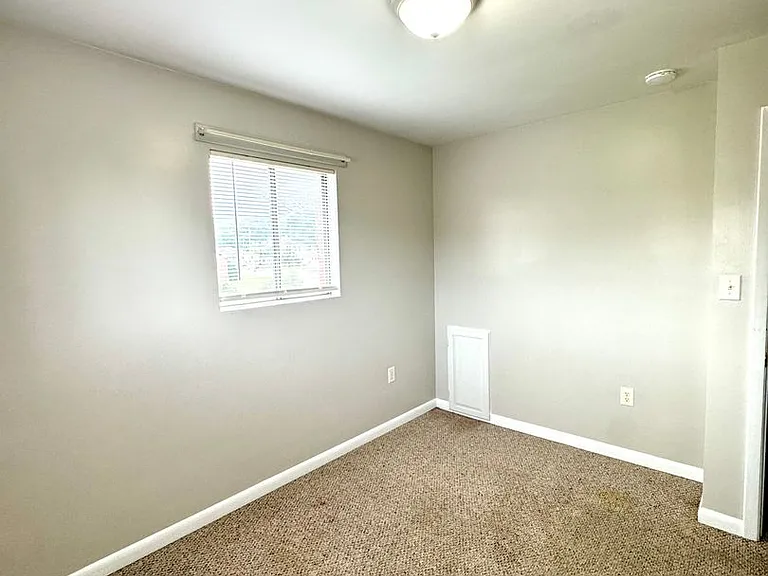 9574 Shenandoah Dr — Photo 11