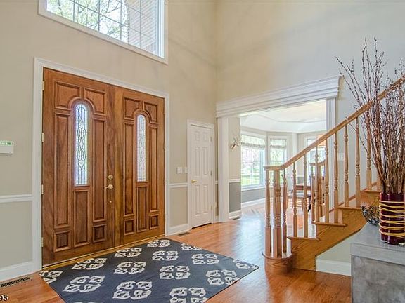 2nd image of 57 Speir Dr