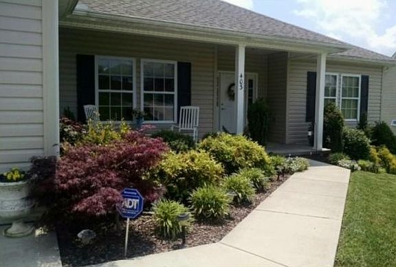 2nd image of 403 Wyndham Dr
