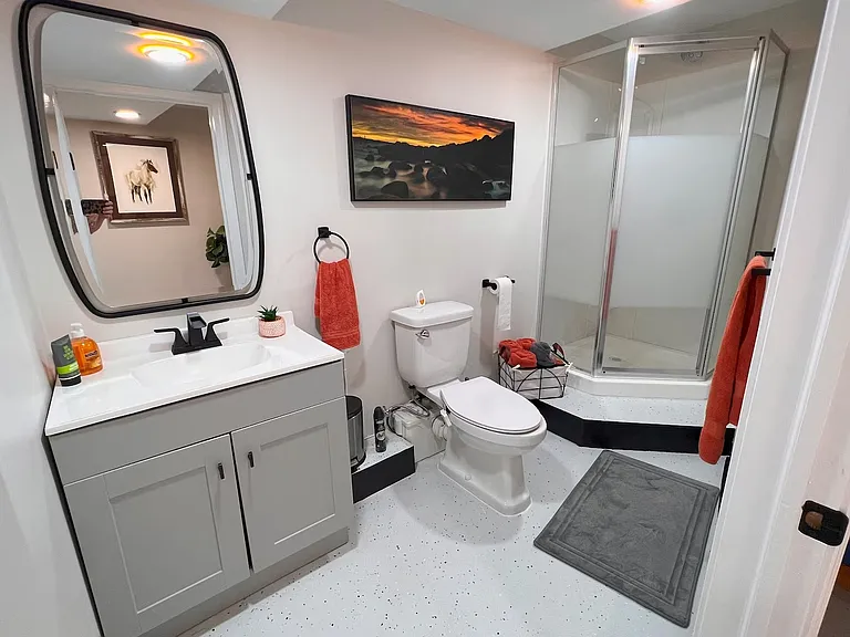162 Howeland Cir #1 — Photo 7