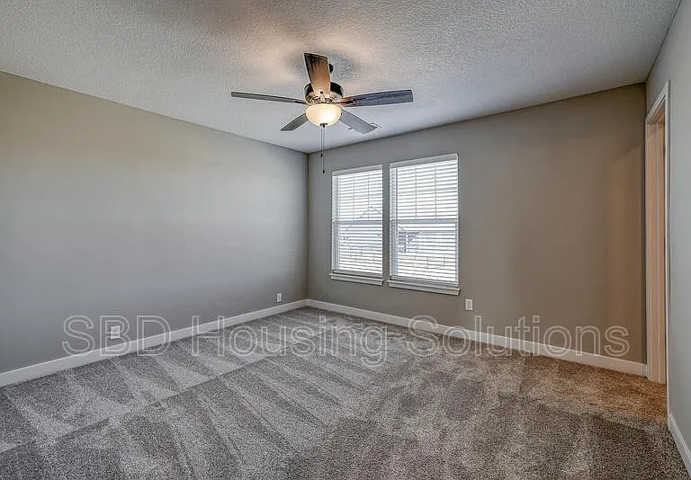 27305 Oak View Dr — Photo 8