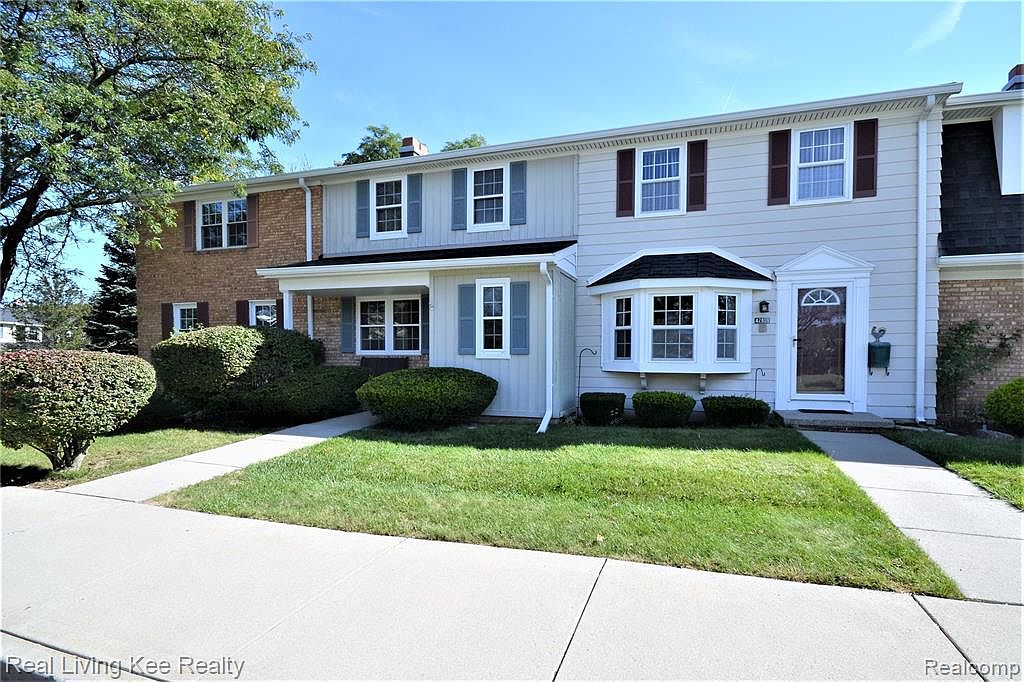 42809 Itham Ct Northville Mi 48167 Mls 2210082114 Zillow