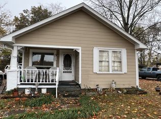 719 W High St, Manchester, TN 37355