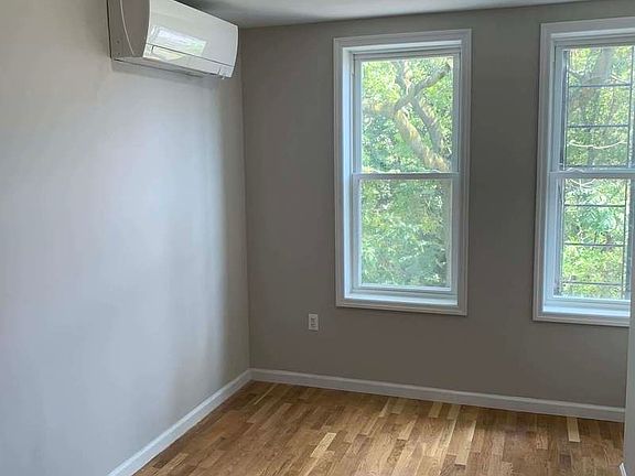 3rd image of 241 Rockaway Ave #3B