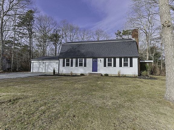 2nd image of 35 Stoney Cliff Rd