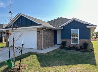 2852 NW 195th St, Edmond, OK 73012