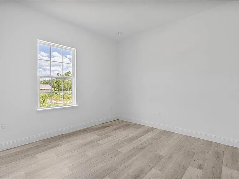 324 Marion Oaks Trl — Photo 21