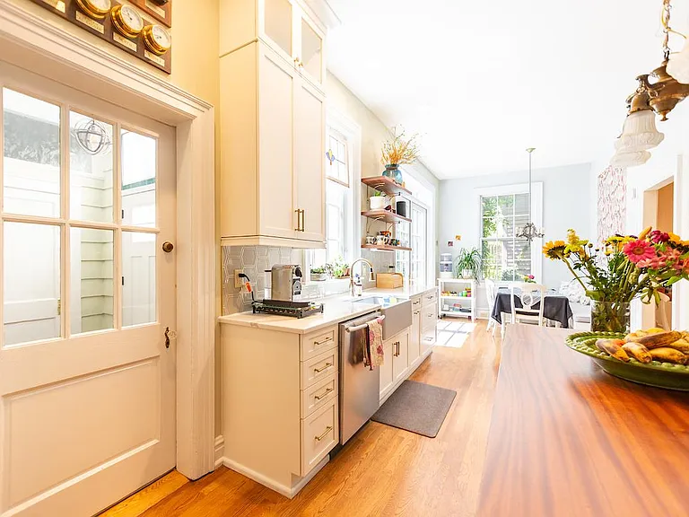 1005 Minerva Ave — Photo 18