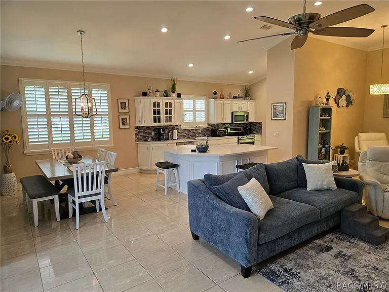 1257 W Skyview Crossing Dr — Photo 5