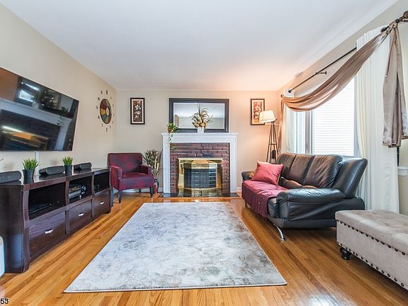 2nd image of 72 Watson Ave
