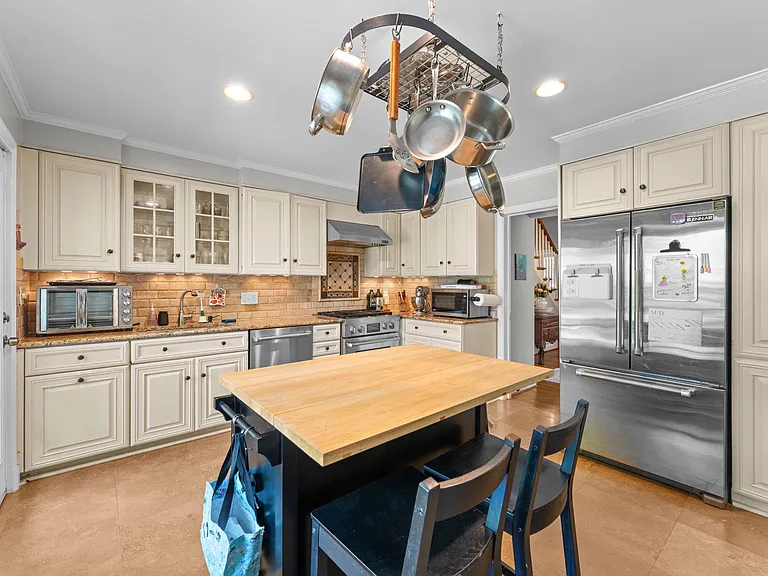 5121 Baltan Rd — Photo 17