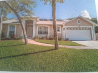 1418 Gulf Rd, Tarpon Springs, FL 34689