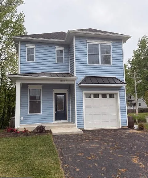 8836 Greenwood Ave — Photo 1