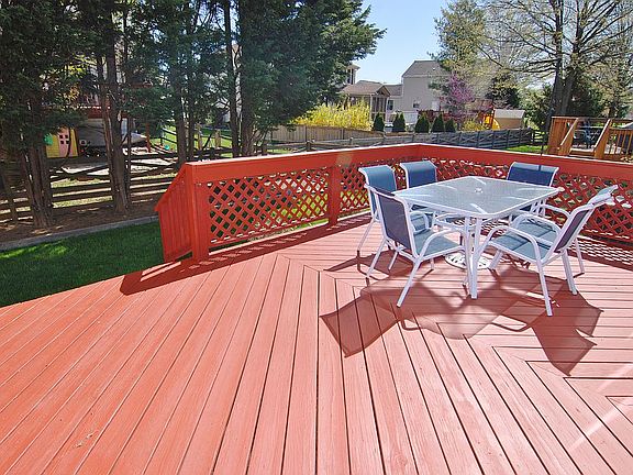2nd image of 6571 Whetstone Dr