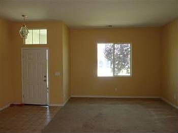 3rd image of 3185 Poppy St