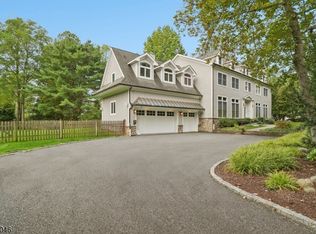 44 W Beechcroft Rd, Short Hills, NJ 07078