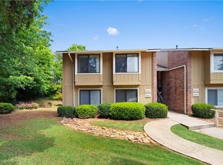 2006 Powers Ferry Trce, Marietta, GA 30067