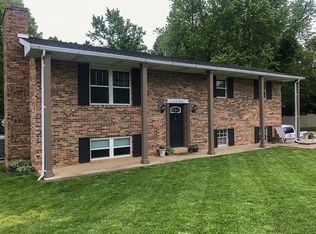 4300 Aj Dr S, Wadesville, IN 47638
