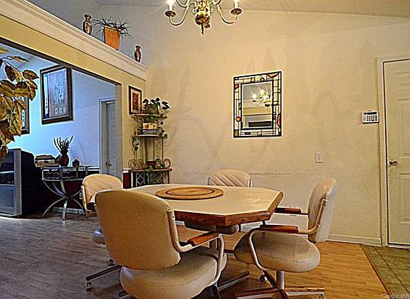 4th image of 2138 Mallard Green Pl