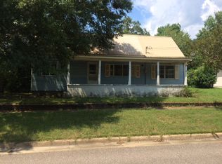 301 Hart St, Opp, AL 36467