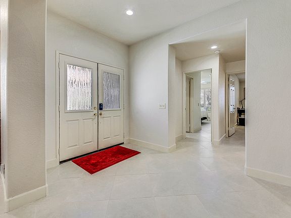 5th image of 48115 Vista Cielo