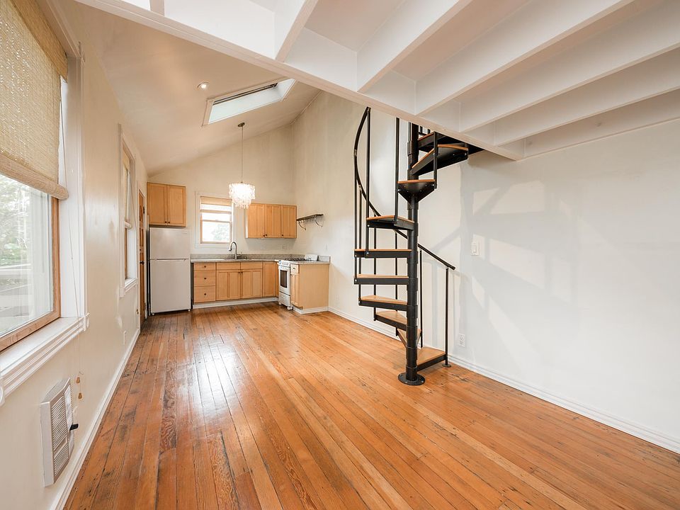 1st image of 2614 25th St