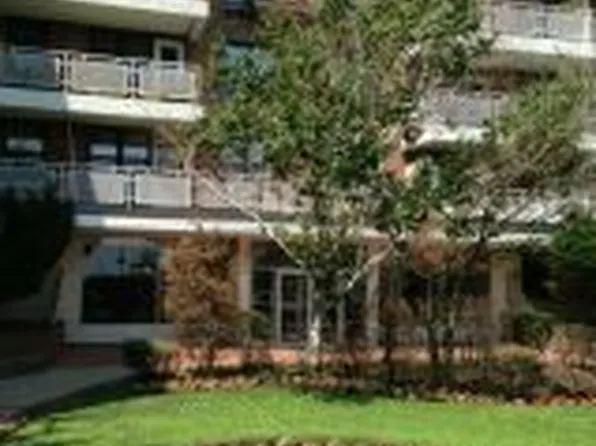 3235 Emmons Avenue image 1 of 5