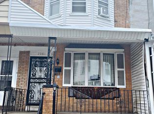 2081 Clarence St, Philadelphia, PA 19134