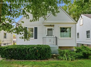 6530 Delaware Ave, Hammond, IN 46323