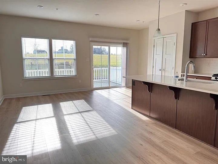 66 Glory Maple Ln — Photo 12