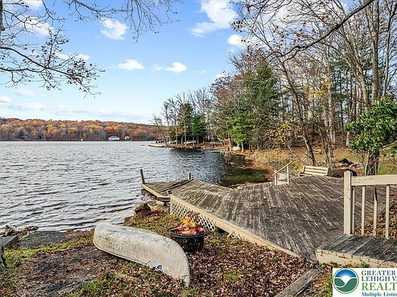 2nd image of 6361 Lakeshore Dr E