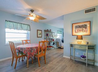 16 Vista Gardens Trl APT 107, Vero Beach, FL 32962