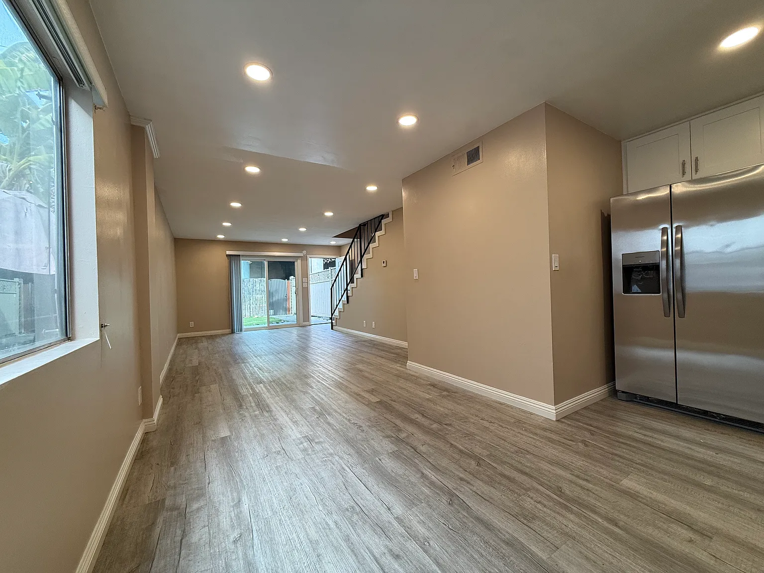 2 bed, 1.5 bath, 1100 sqft, $2,890 — Photo 4