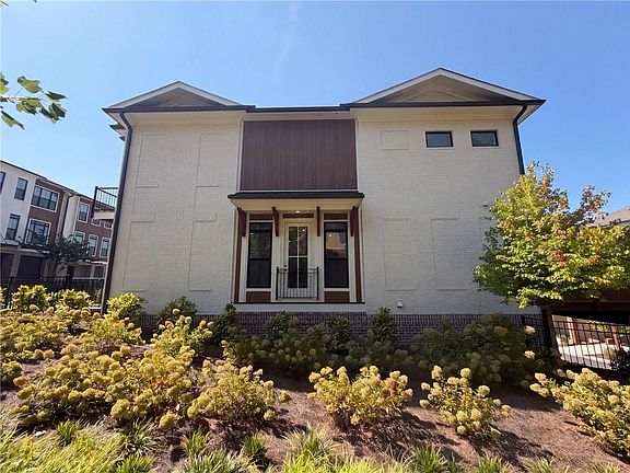 5th image of 415 Olmstead Way