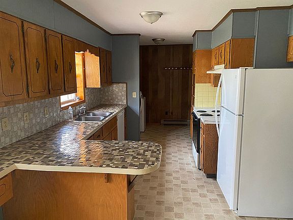 Kitchen and utility rooms
