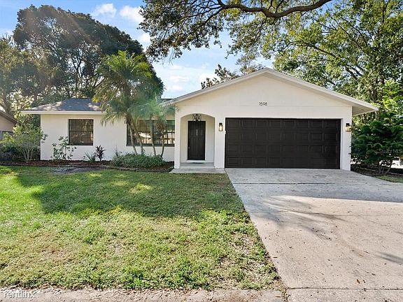 2nd image of 1598R Sandalwood Dr