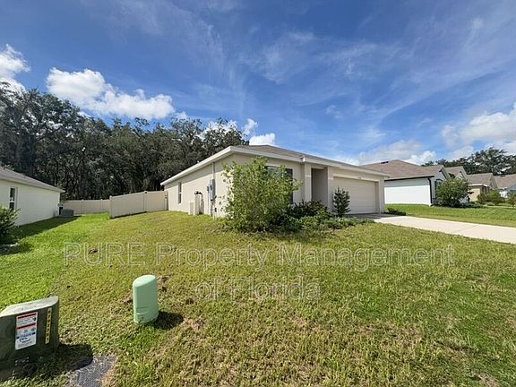 3rd image of 10326 SE 162nd Place Rd