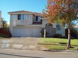 2636 Mockingbird Ln, Corona, CA 92881