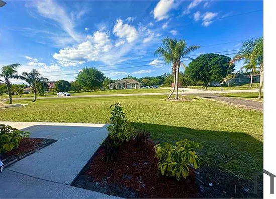 17466 38th Ln N — Photo 6
