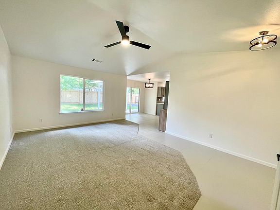 3rd image of 5370 Cedars Rd