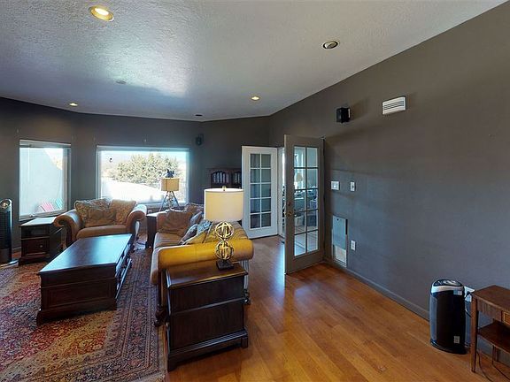 4th image of 44 La Paloma Dr