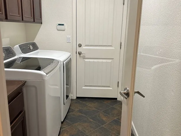 8715 Winterfest Way — Photo 9