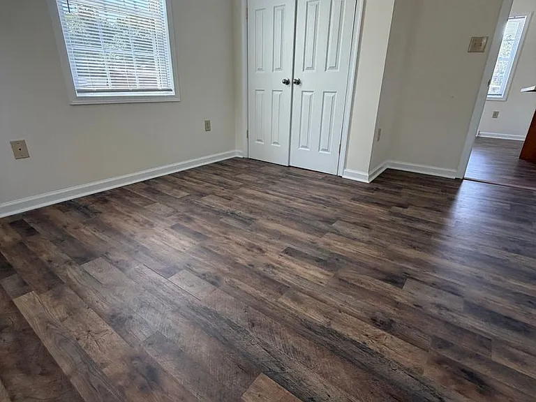 3009 Joy Cir — Photo 5